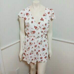 Hollister Womens White Red Floral Wrap Front Romper Size M NWT